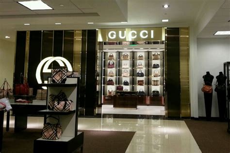 gucci outlet nearby|burberry outlet the mall.